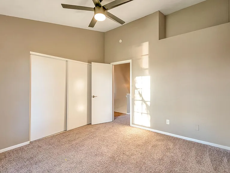 1600 N Saba St #164 — Photo 12