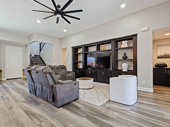 5th image of 6048 Danwood Dr