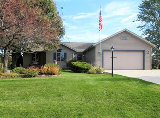 3705 N 50th St, Sheboygan, WI 53083