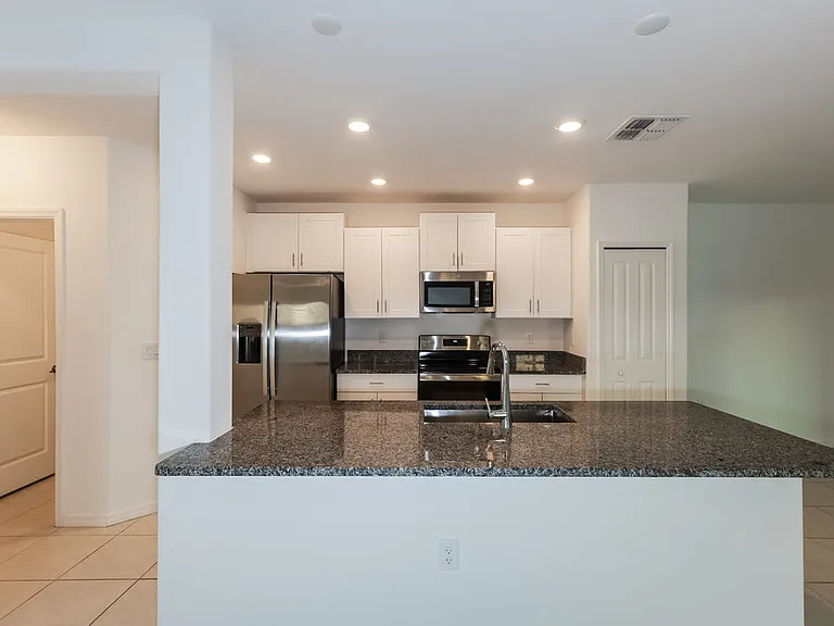 7348 Spring Snowflake Ave — Photo 8