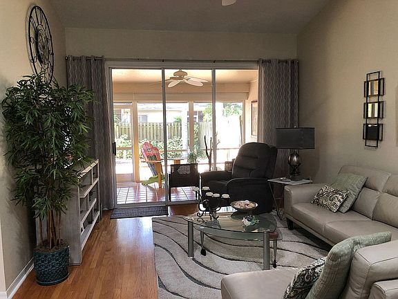5th image of 2537 N Field Ln