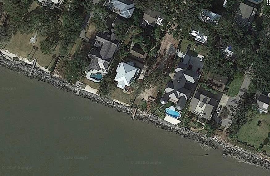 2nd image of 105 Hamilton St