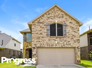 5130 Bay Ln, Bacliff, TX 77518