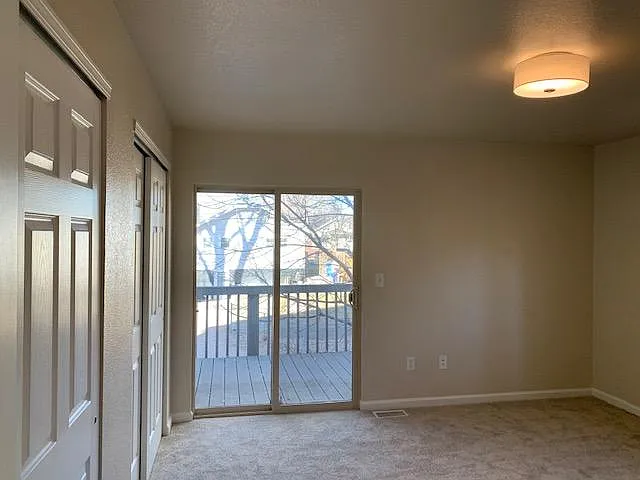 140 N Sheridan Ave #104 — Photo 39