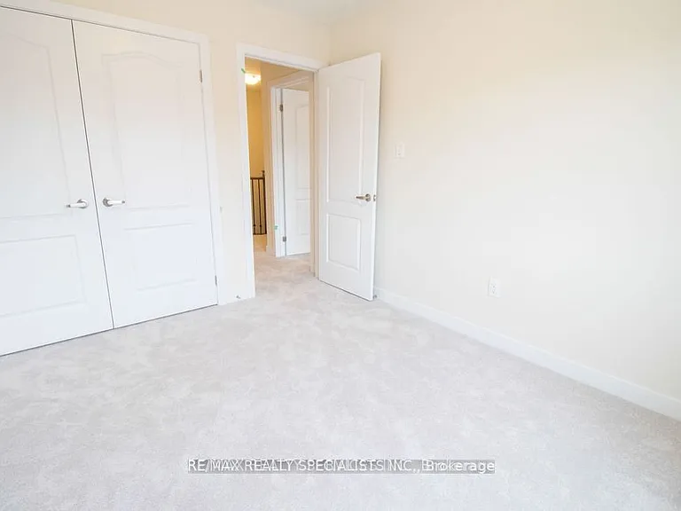 22 Keelson St — Photo 13