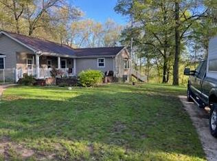 9337 Tasker Rd, Bellevue, MI 49021