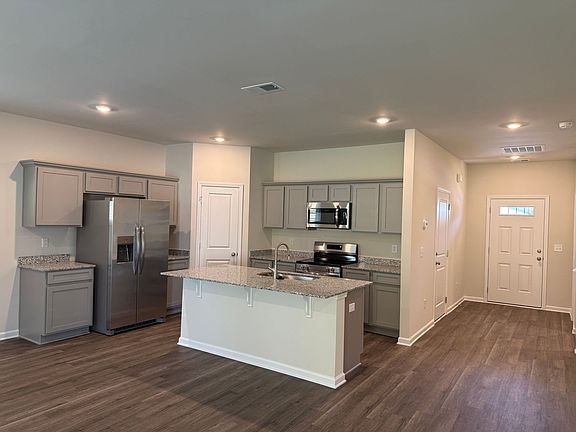 3rd image of 317 S Lake Ct