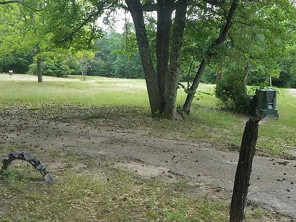 3rd image of 3904 Old Troup Hwy