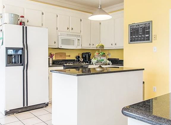 5th image of 13902 Cobble Glen Ct