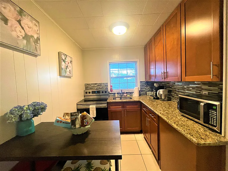 113 174th Ave E #B — Photo 7