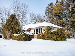 141 Rodney Cres, Ottawa, ON K1H5K1