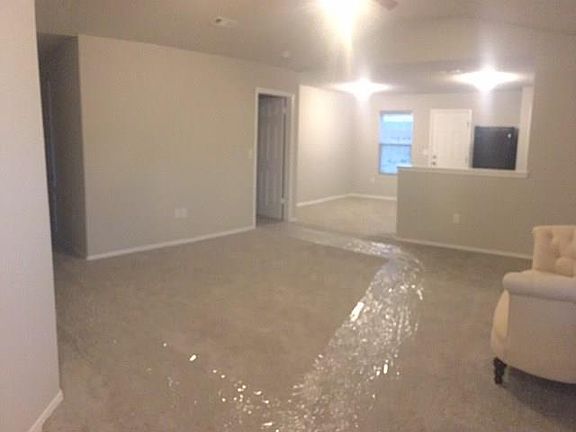 4th image of 1311 S Sissortail Ln