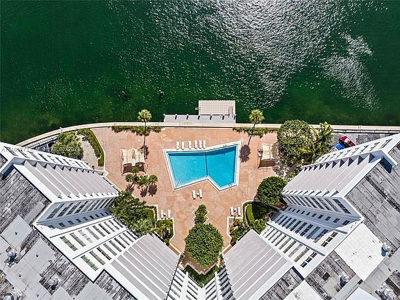 3rd image of 9102 W Bay Harbor Dr #8D