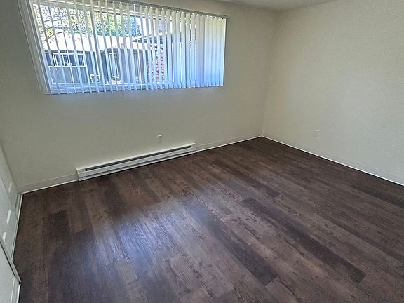 4th image of 1208 Newberg Hwy #104-A