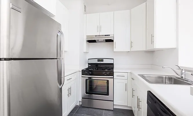 Rented by Corcoran | media 6