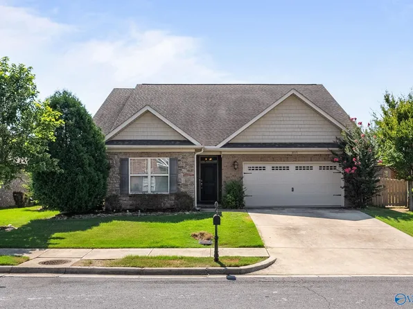 3015 Mallard Point Dr, Owens Cross Roads, AL 35763