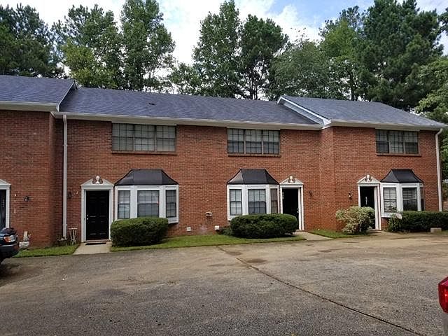 1st image of 1935 Patterson Ct