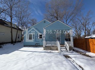 7036 College Ave, Kansas City, MO 64132