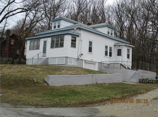 38 Pickering Rd, Blackstone, MA 01504