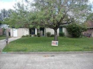 7322 Lumber Jack Dr, Houston, TX 77040