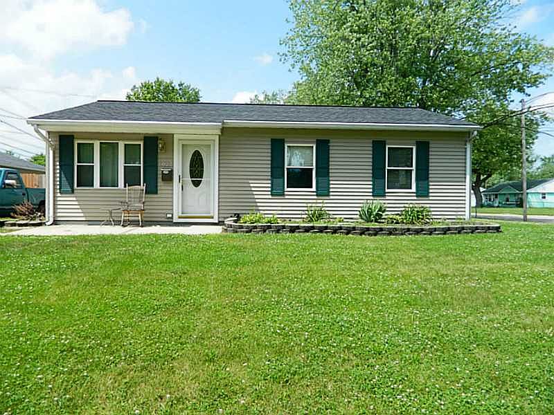 1st image of 1022 Chalet Ave