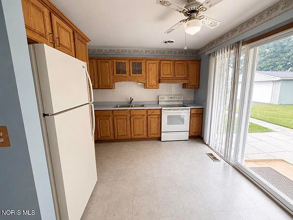 5th image of 5967 Graystone Dr