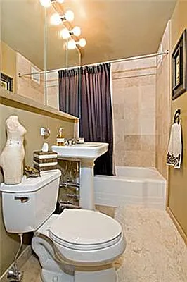 Sold by Fenwick Keats Real Estate | media 27