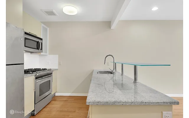 Sold by Douglas Elliman | media 6