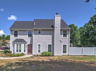 31 Bennington Pl, Morganville, NJ 07751