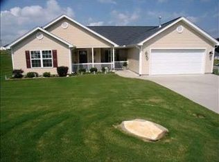 10 Raven Rock Ct, Simpsonville, SC 29680