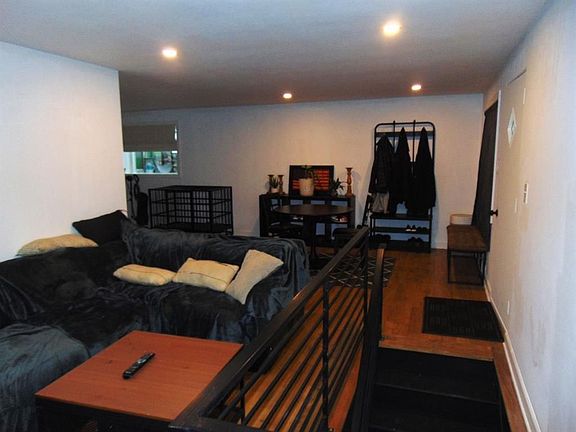 2nd image of 409 Sandy Dr