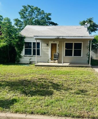22 E 39th St, San Angelo, TX 76903