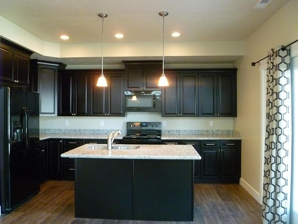 2nd image of 12679 S Stone Heights Dr
