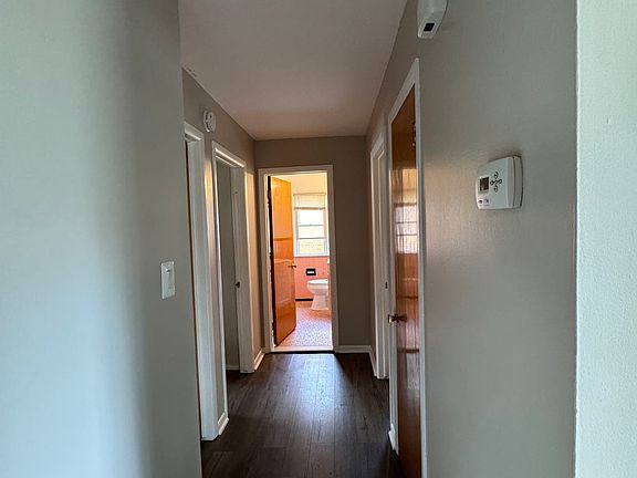 3rd image of 28141 Brentwood St