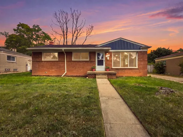 1063 Lori St, Ypsilanti, MI 48198