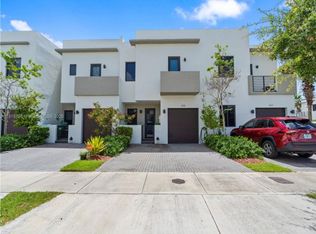 535 SW 91st Pl, Miami, FL 33174
