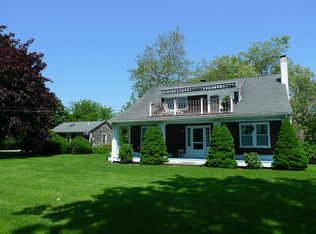 101 Wickapogue Rd, Southampton, NY 11968