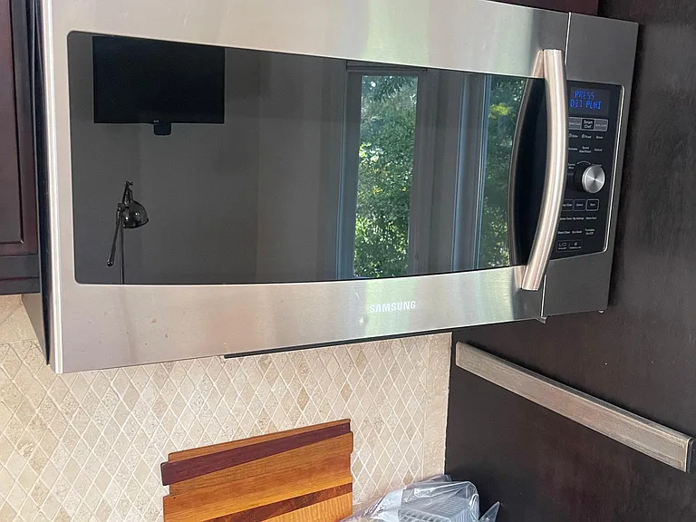 Samsung Microwave & Oven (Dual).

Wolf Induction Stove (bottom of pic)