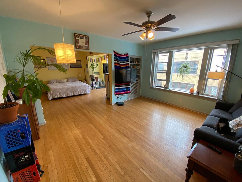 1st image of 5042 N Glenwood Ave #3W