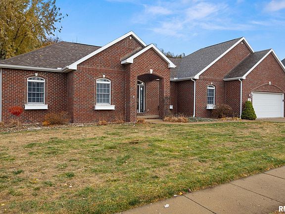 2nd image of 1410 Indigo Dr