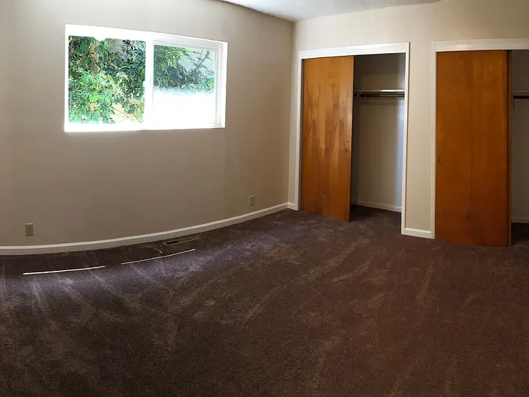 510 Laine St — Photo 10
