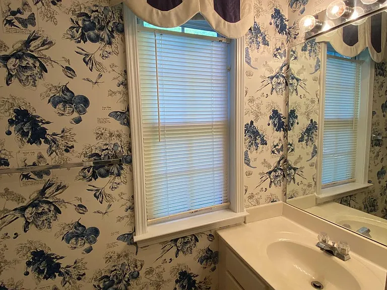 2585 Davenport Park Dr — Photo 13