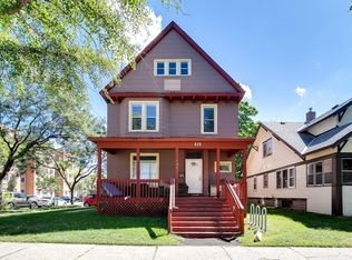 528 14th Ave SE #1, Minneapolis, MN 55414