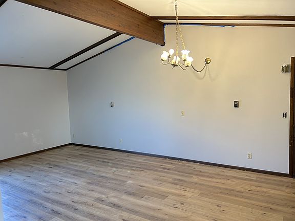 4th image of 717 2nd St NW
