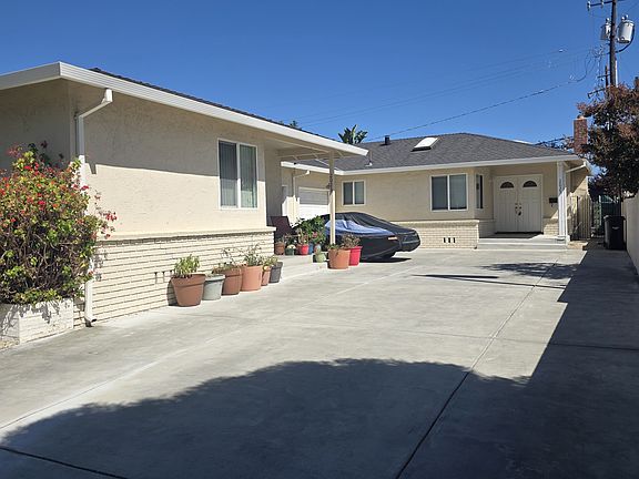 2nd image of 2025 Willester Ave #A