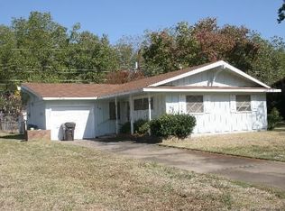 1313 SE Madison St, Idabel, OK 74745