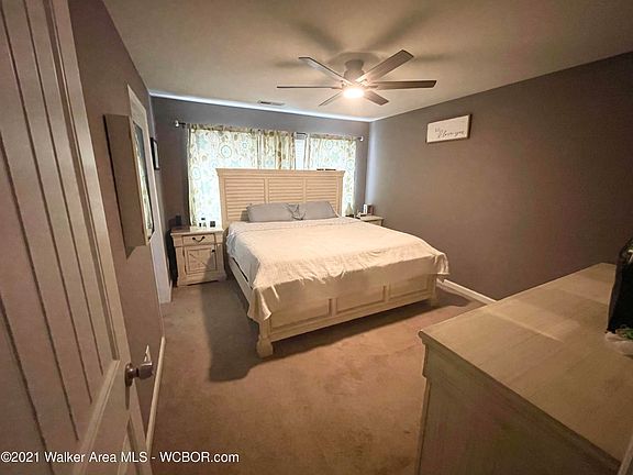 4th image of 35 Amory Dr