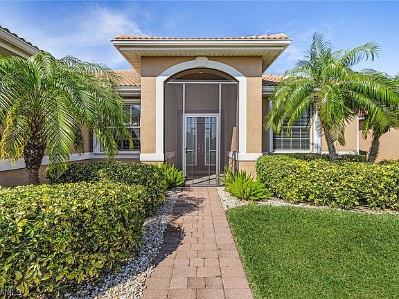 2nd image of 3301 Magnolia Landing Ln