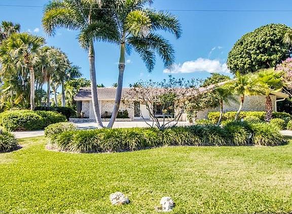 2nd image of 1589 Ixora Dr