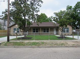 407 N Gaillard St, Baytown, TX 77520